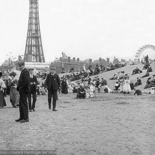 Crowds on the beach