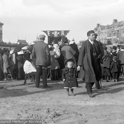 Crowds on the beach