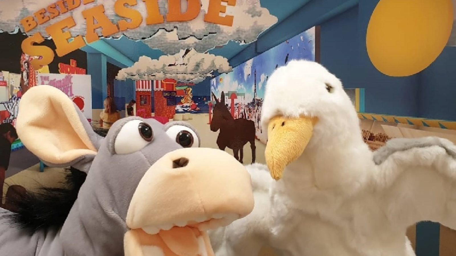 Donkey and Seagull puppets being silly