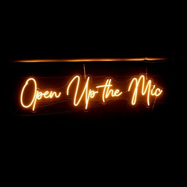 open up the mic thumbnail